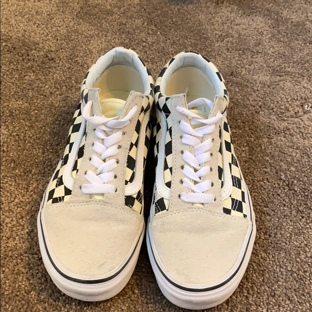 vans white and checkered shoe